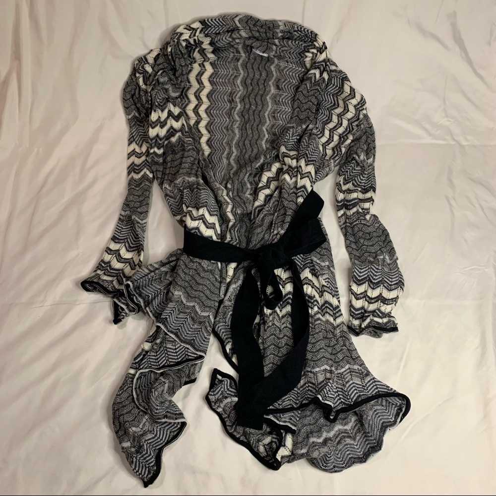 Beautiful New Cardigan by Jennifer Lopez